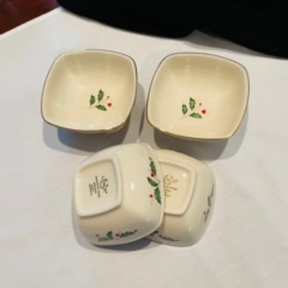 4 Lenox Holiday Pattern Square Nut/Candy Dishes